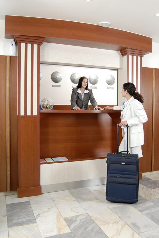 Hotel Radejov Knezdub Εξωτερικό φωτογραφία